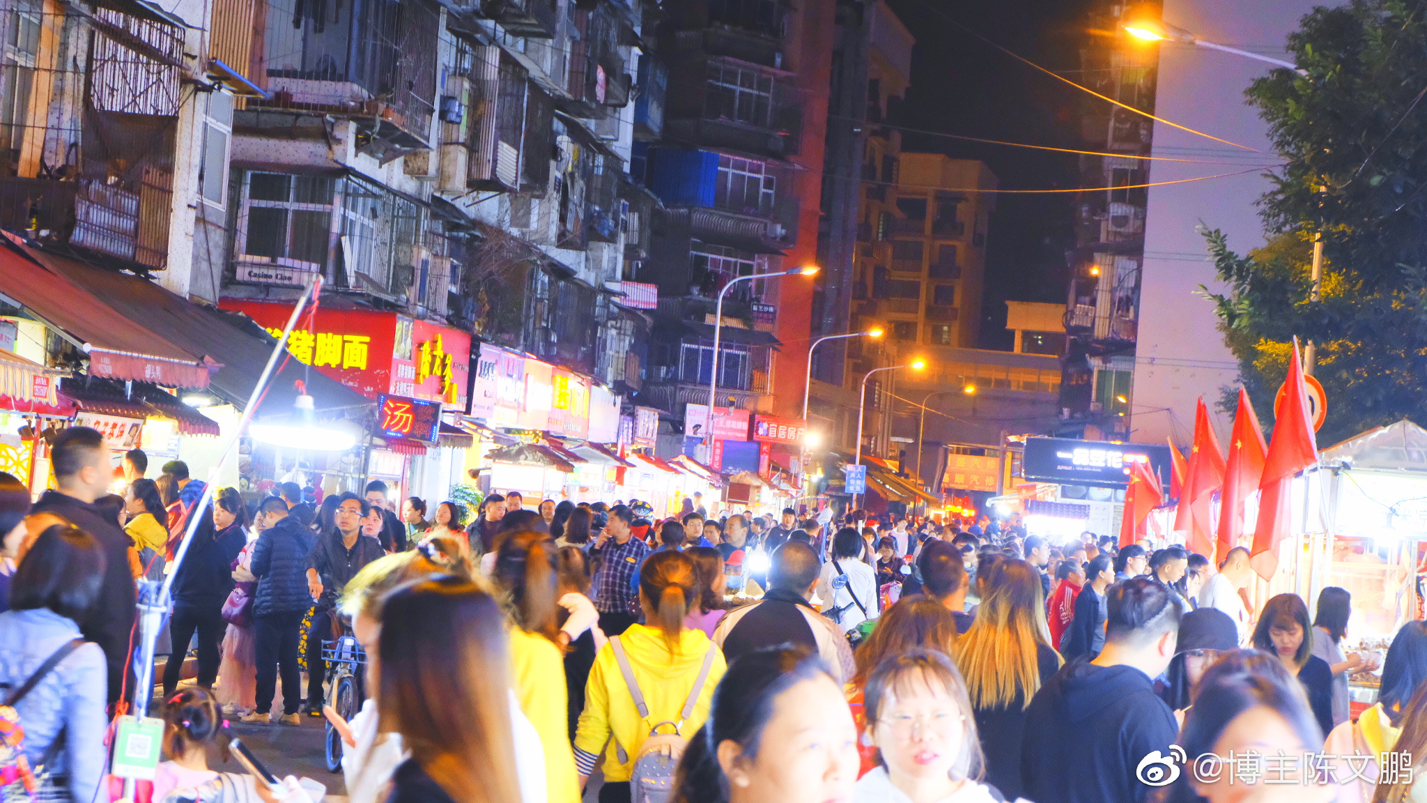 吃喝宜昌夜市小吃街推荐