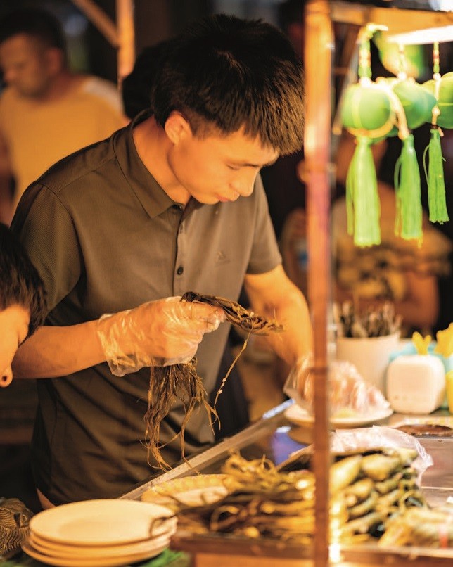 莎车好地方喀赞其夜市美食